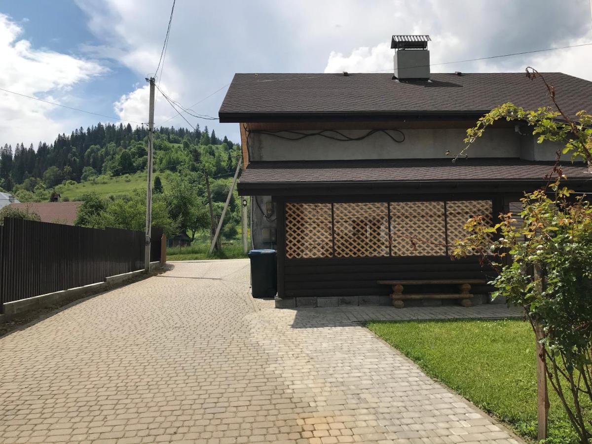 Vila Артемів Двір Slavske Exteriér fotografie